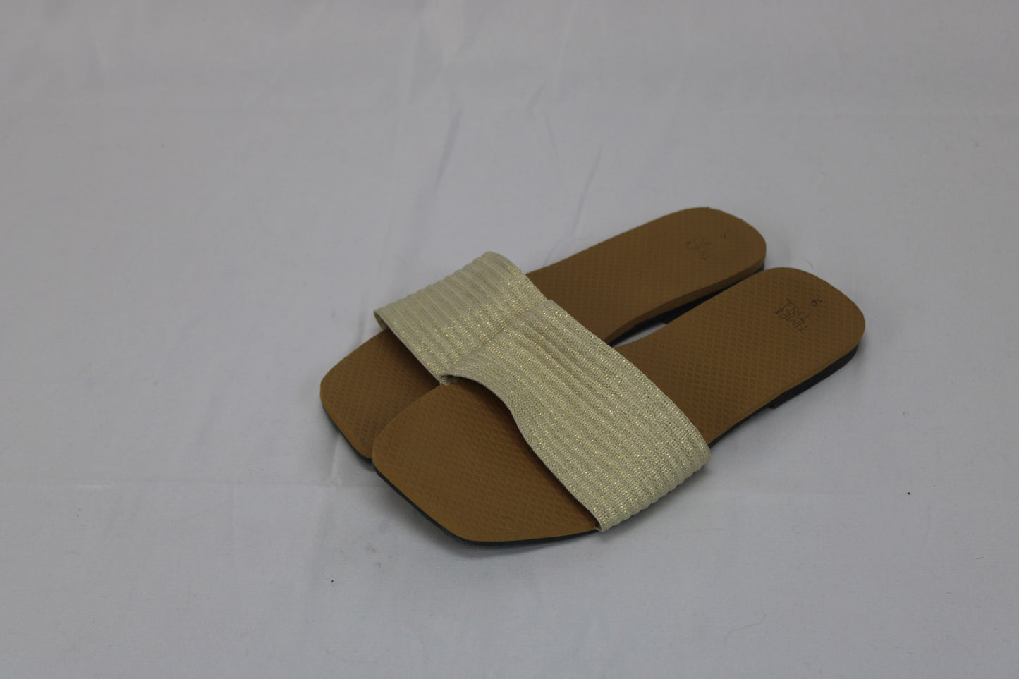 Time & Tru fabric slide sandal, metallic gold, Women's 9