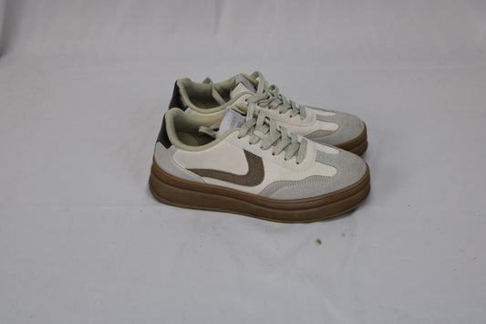 Lucky Step street sneaker, ivory, Women's 8.5