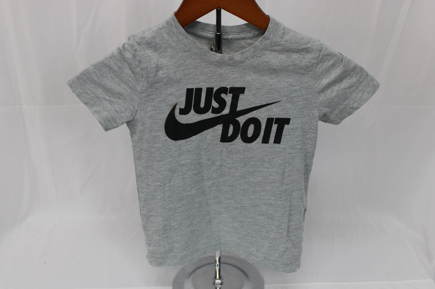 Nike classic cotton logo t-shirt, 4T