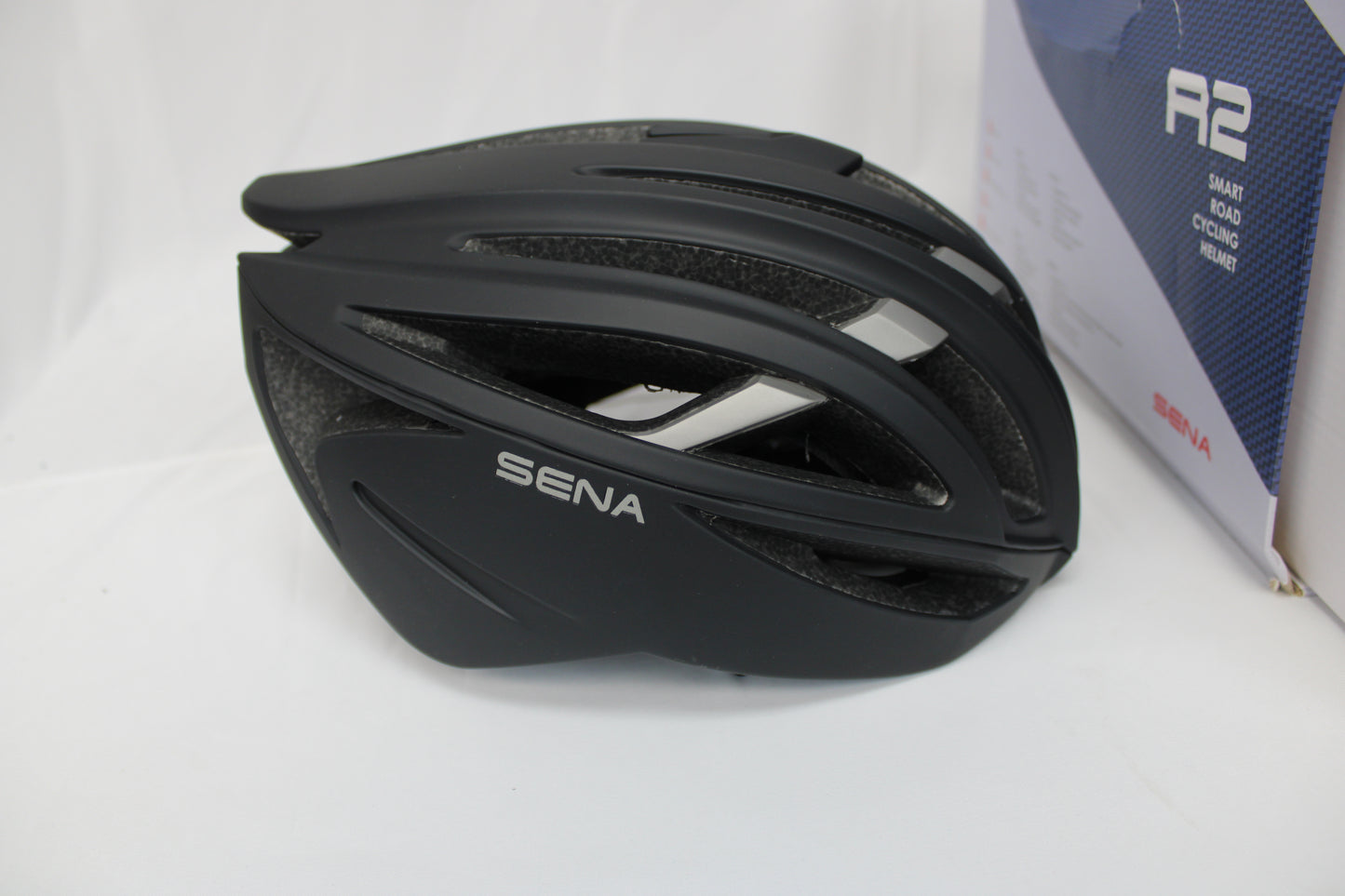 Sena Smart Cycling Helmet R2, matte black, bluetooth enabled, new with box