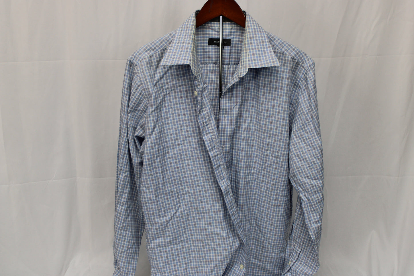 Merona long sleeve button down dress shirt, Men's L 16-16.5''