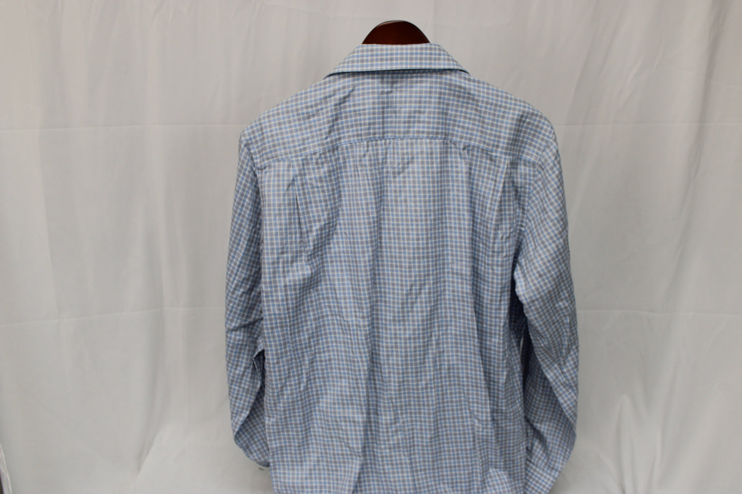 Merona long sleeve button down dress shirt, Men's L 16-16.5''
