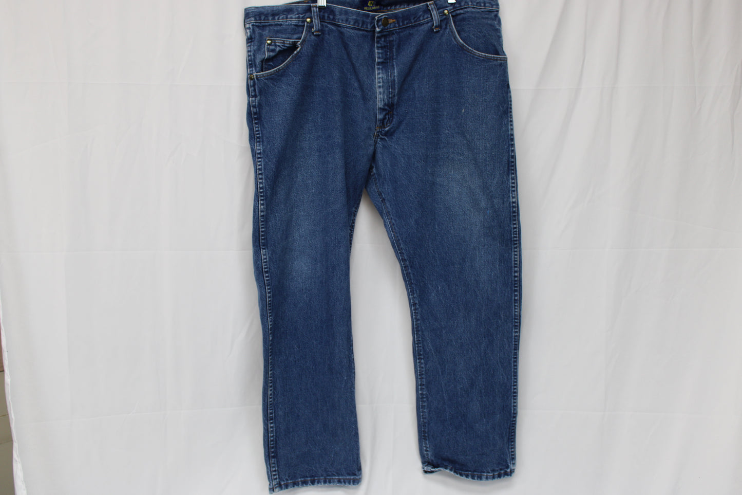 Wrangler heavy, medium wash, straight leg jeans, Men's 42x30