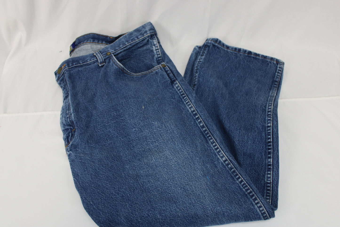 Wrangler heavy, medium wash, straight leg jeans, Men's 42x30