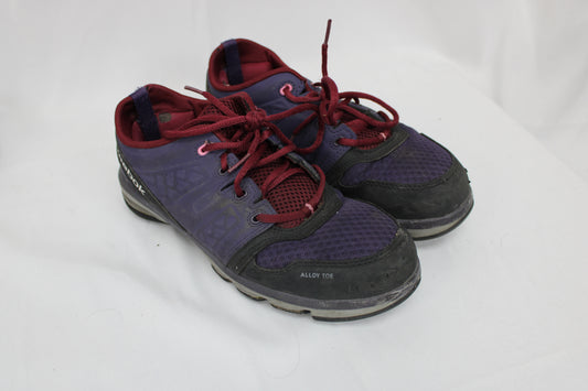 Reebok aluminum safety toe shoe with oil & slip resistant sole, Women's 8.5