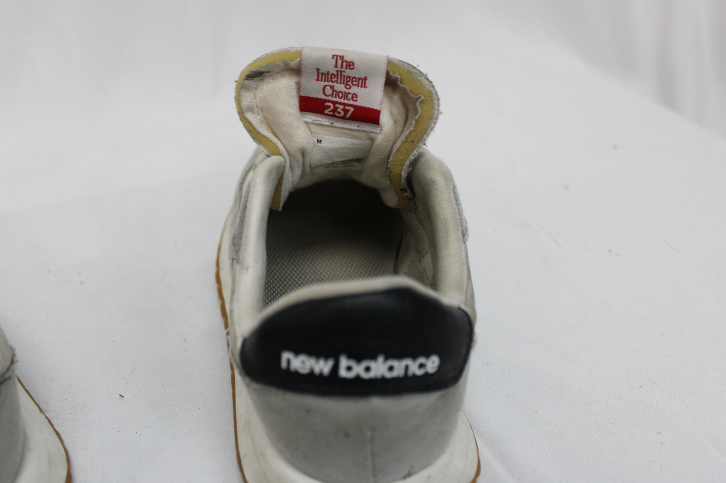 New Balance 237 retro running sneaker, grey/white, Youth 2