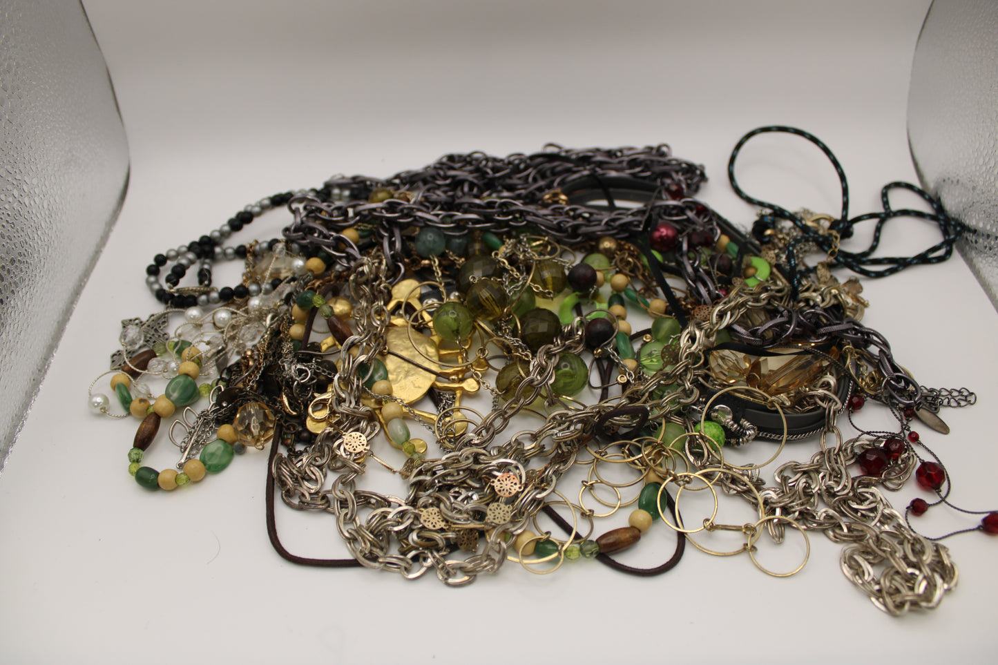 20 count metallic necklace variety bundle