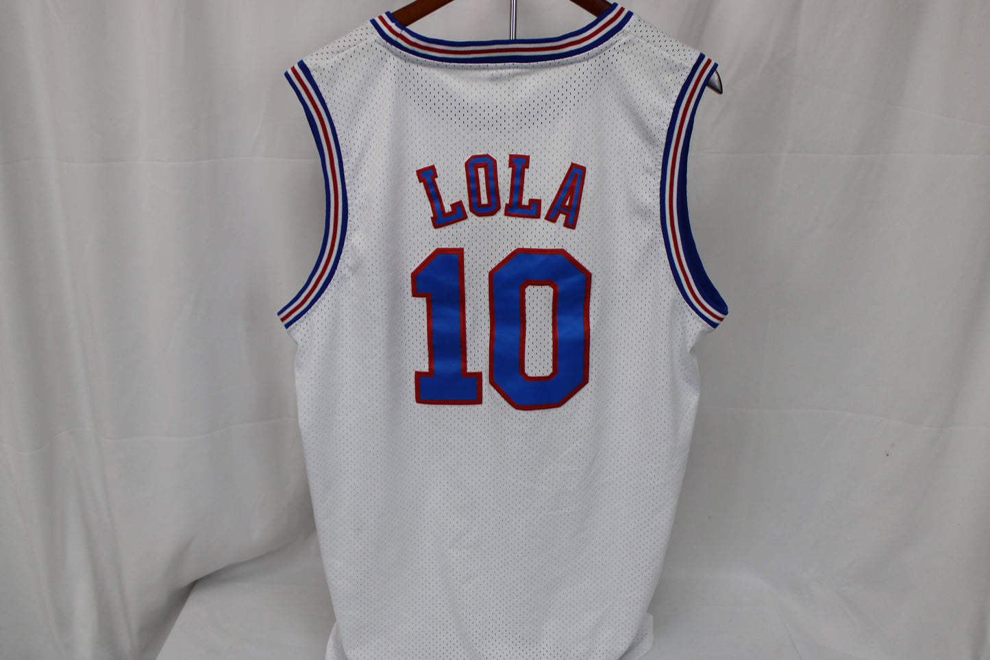 Vintage Tunesquad #10 Lola jersey from original motion picture Space Jam, Men's 2XL