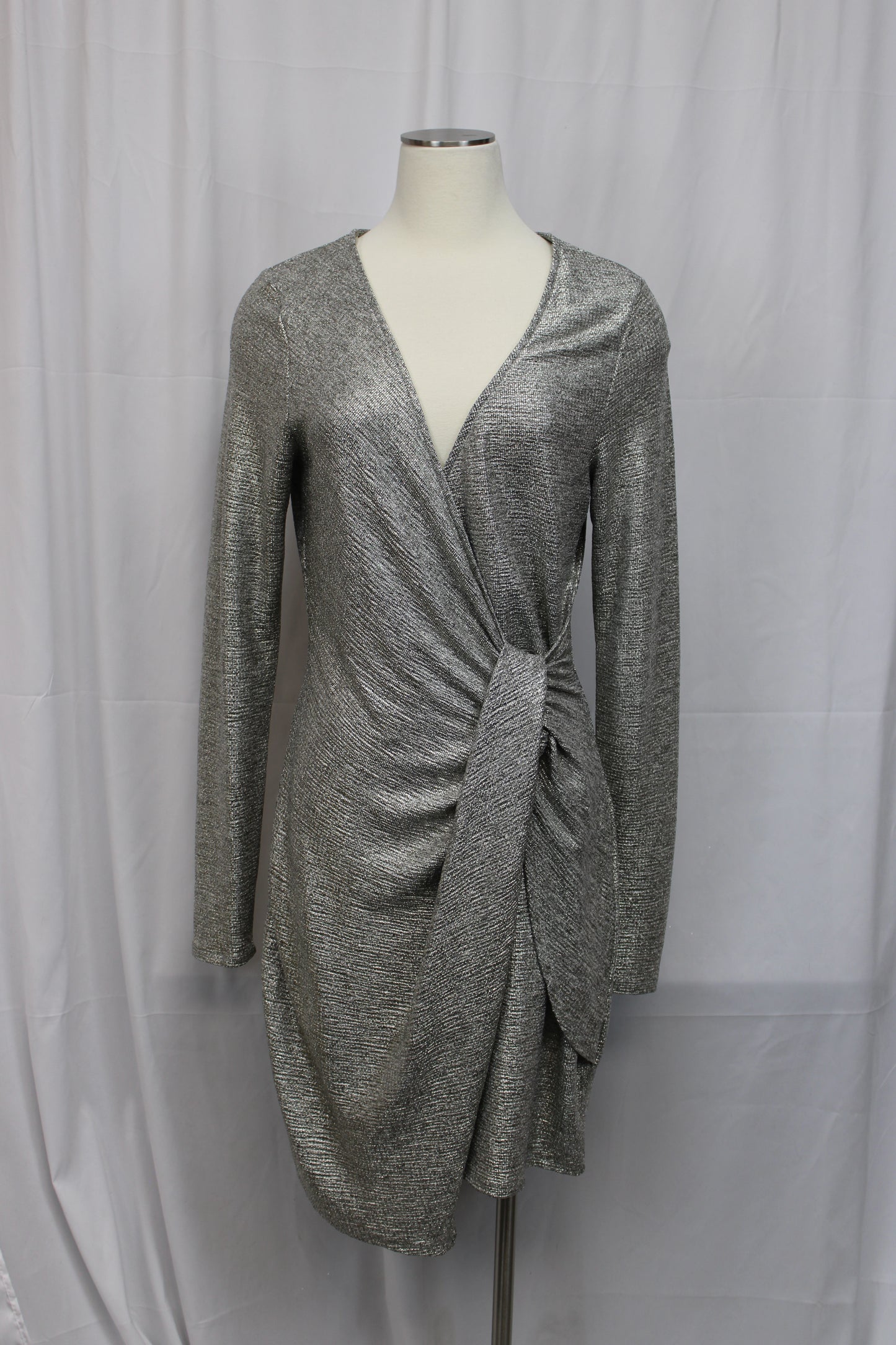 Trixxi long sleeve plunging v-neck midi dress, silver, Women's XL