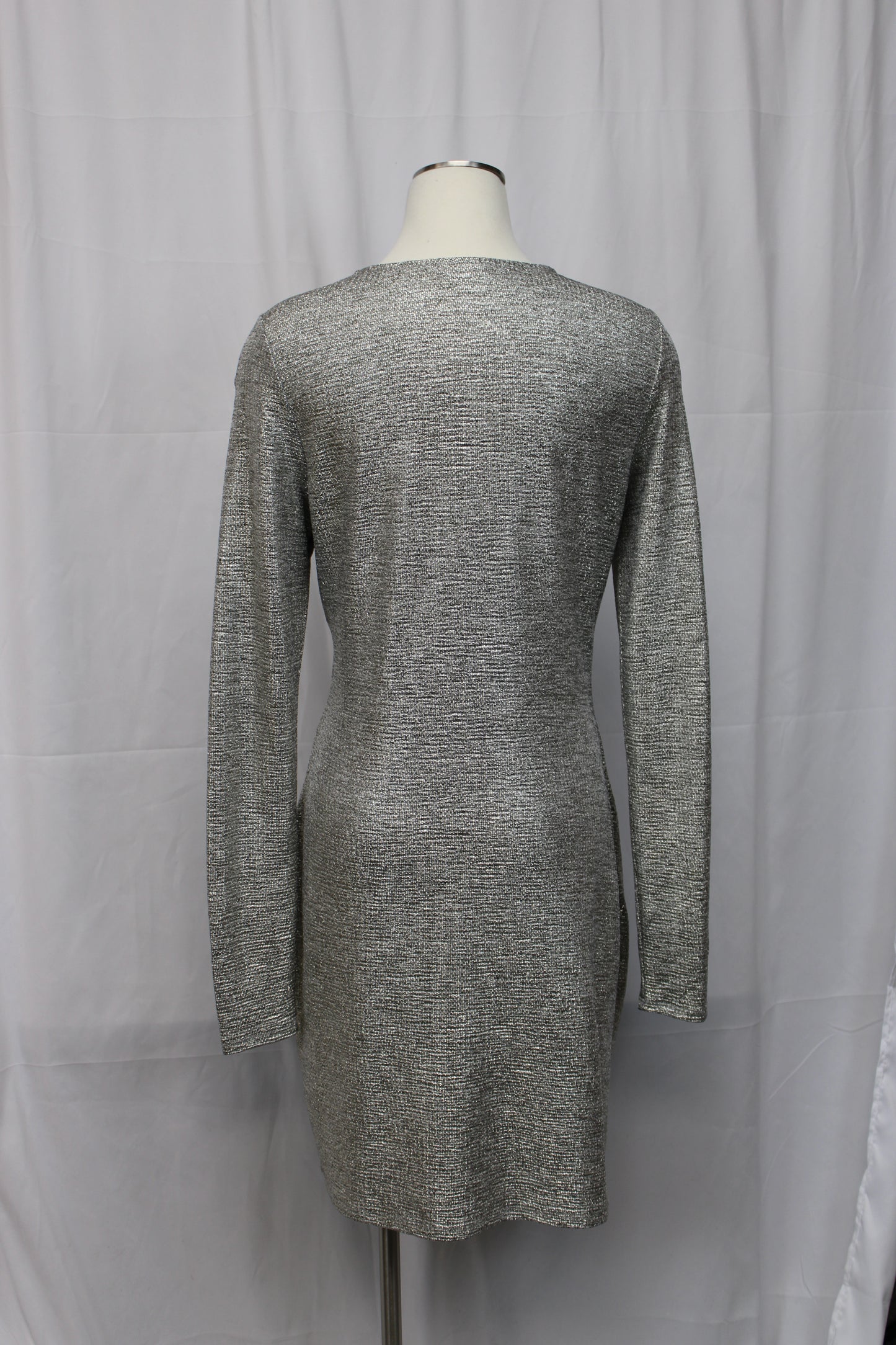 Trixxi long sleeve plunging v-neck midi dress, silver, Women's XL