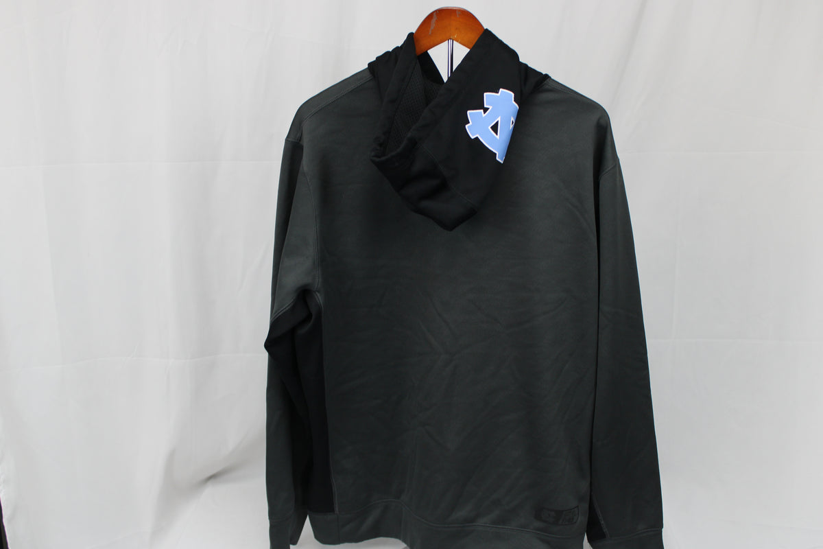 Nike ThermaFit North Carolina Tarheels polyester hooded sweatshirt, Men's L