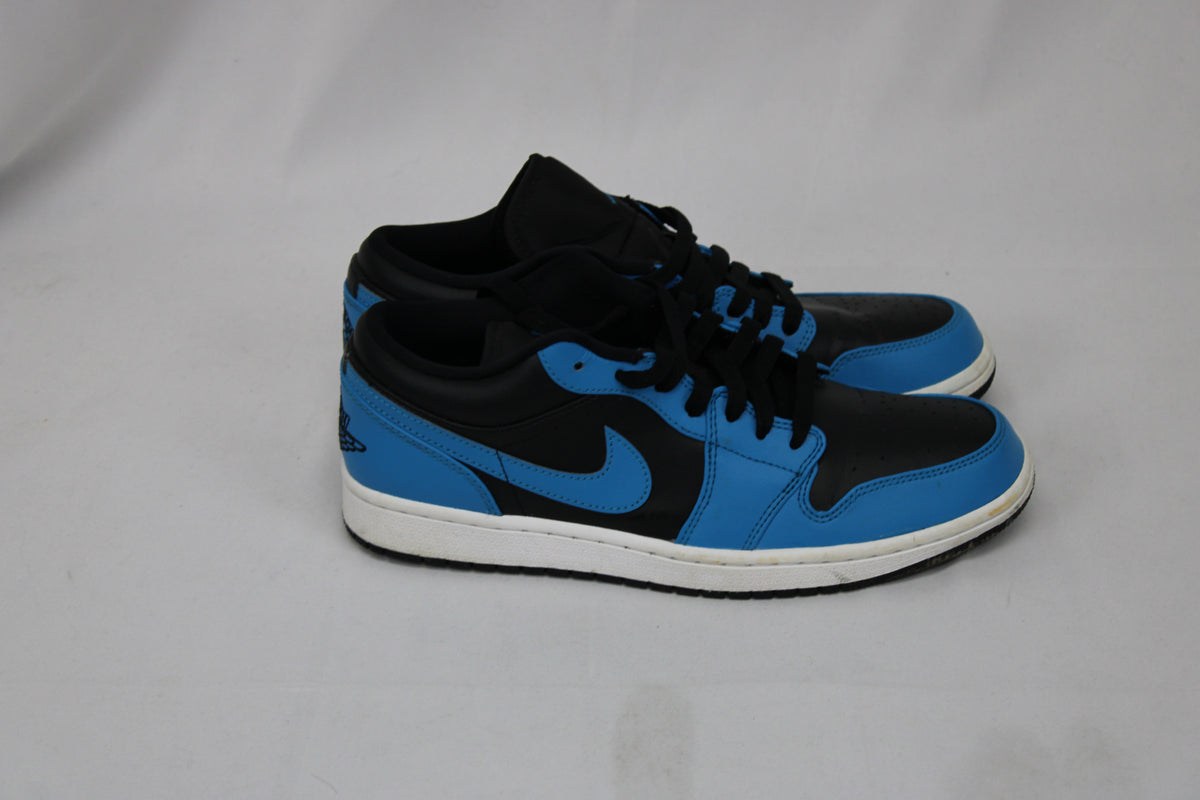 Nike Jordan 1 Low, University Blue/Blk, minimal toe creasing, Men's 9