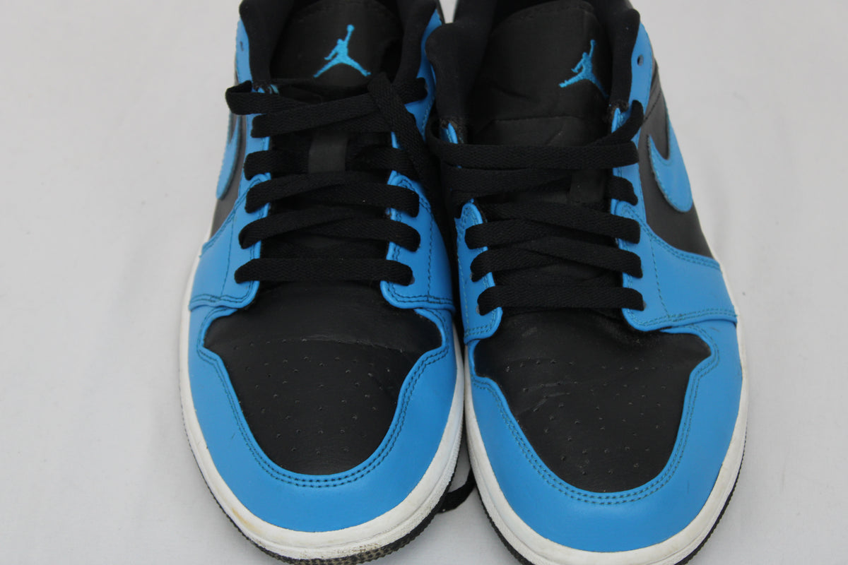 Nike Jordan 1 Low, University Blue/Blk, minimal toe creasing, Men's 9