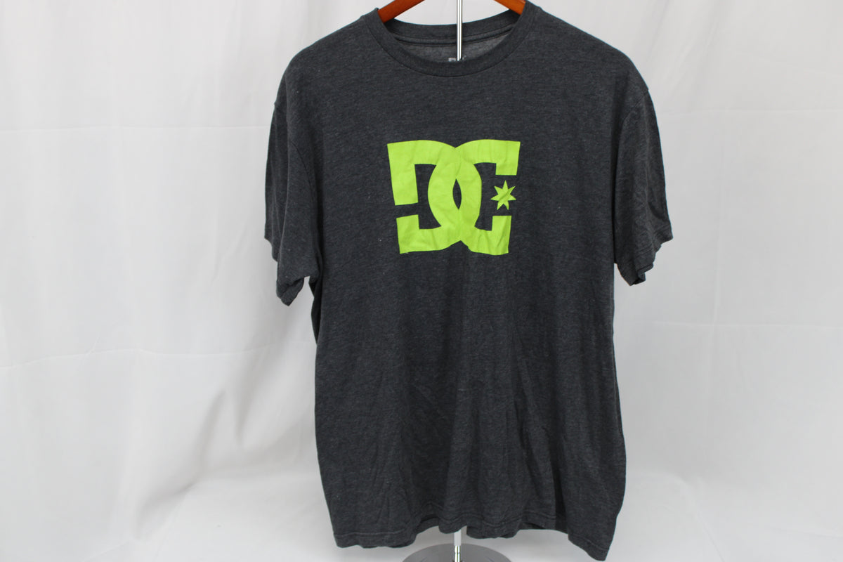 DC Shoe Co. jersey cotton short sleeve logo t-shirt, Men's XL