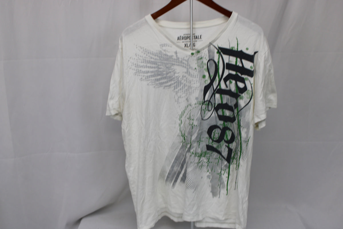 Aeropostale v-neck logo t-shirt, Men's XXL