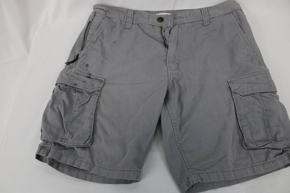 Signature by Levi Strauss Cargo Shorts, Size 34