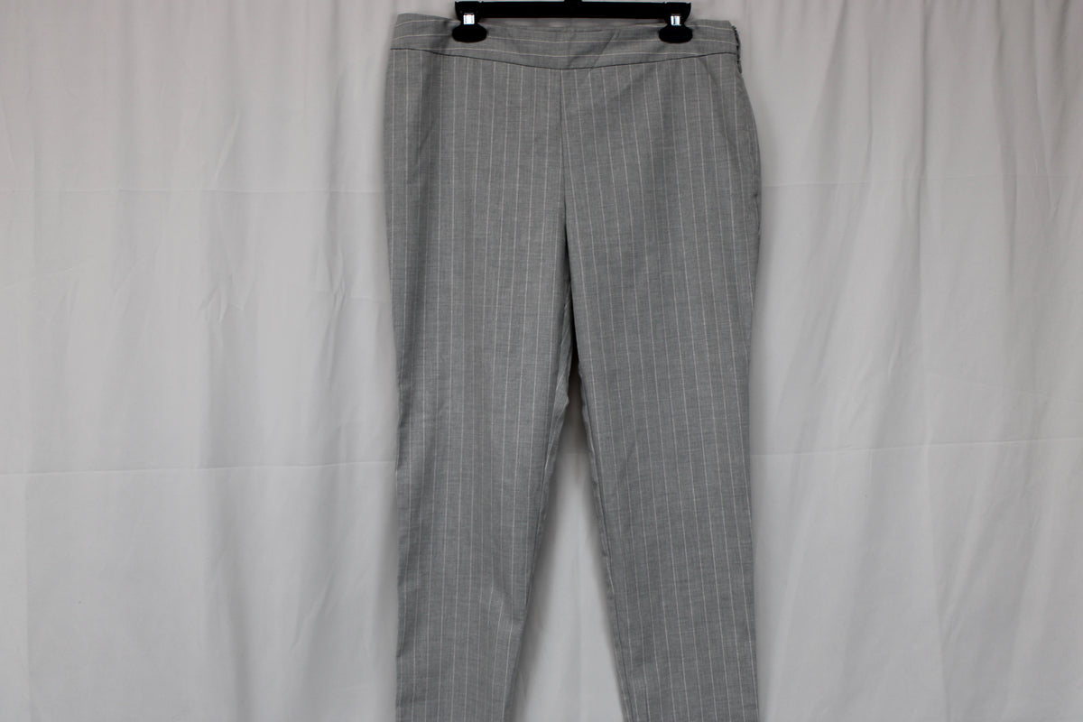 Liz Claiborne Career Emma Classic Pants, Size 10