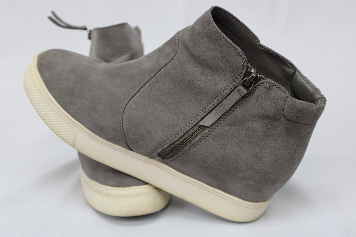 Universal Thread grey suede side zipper harness boot with built in wedge heel, Women's 9