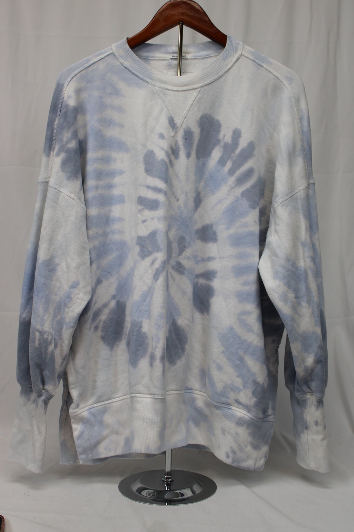 Abercrombie & Fitch Tie Dye Blue Sweatshirt, Size Medium