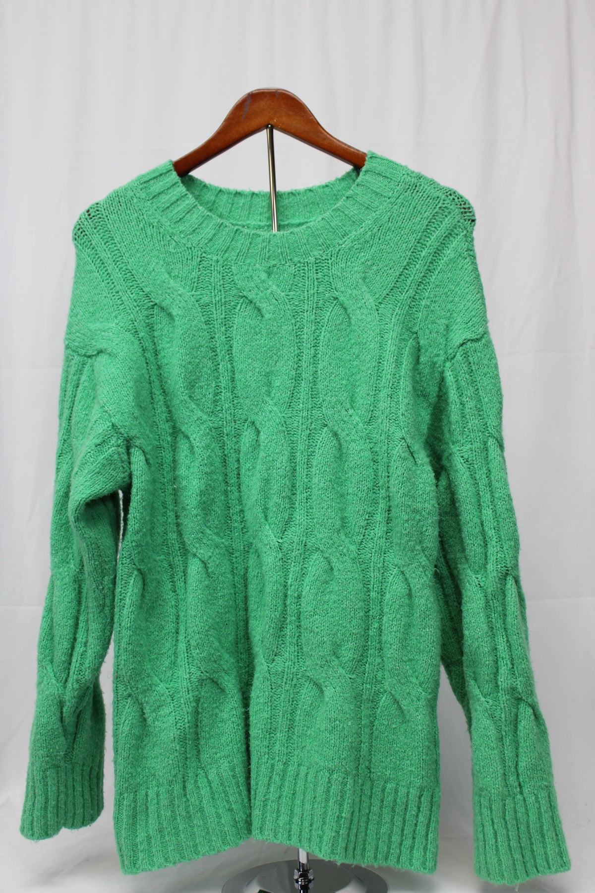 American Eagle Green Sweater, Size Small