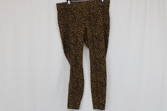Old Navy Stevie spandex above the ankle leggings, cheetah print, Women's L