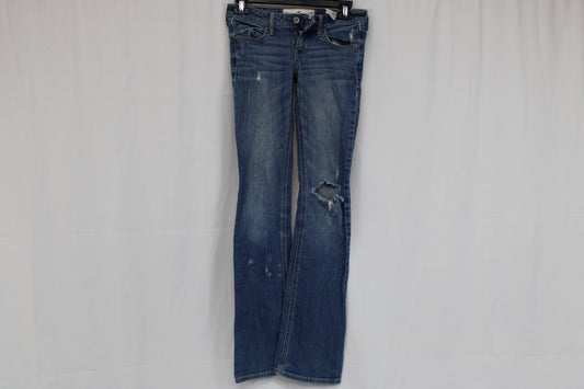 Hollister medium wash boot cut jeans, Women's 0