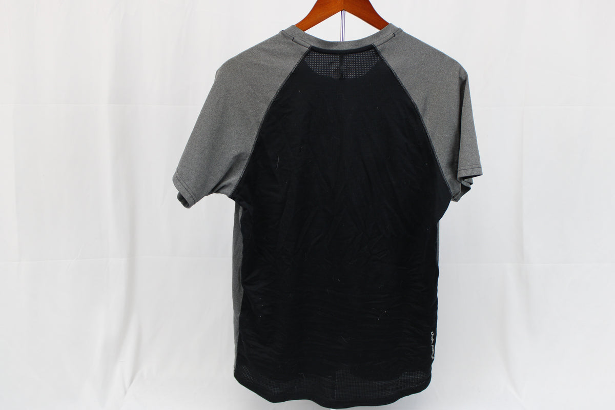 Under Armour Heatgear polyester jogging shirt, Men's M