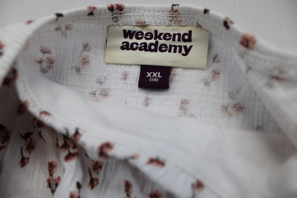 NWT Weekend Academy Short Sleeve Peplum Shirt, Size XXL