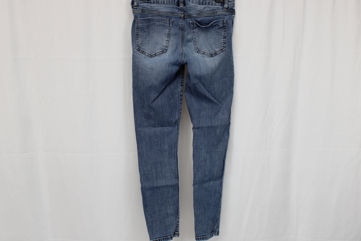 Studio Blue distressed medium wash skinny jeans, Women's 26