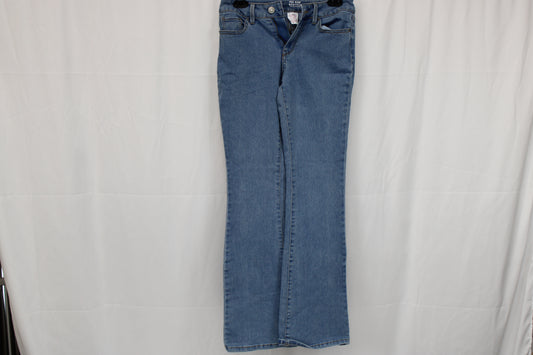 Time & Tru mid rise boot cut jeans, medium wash, Women's 5