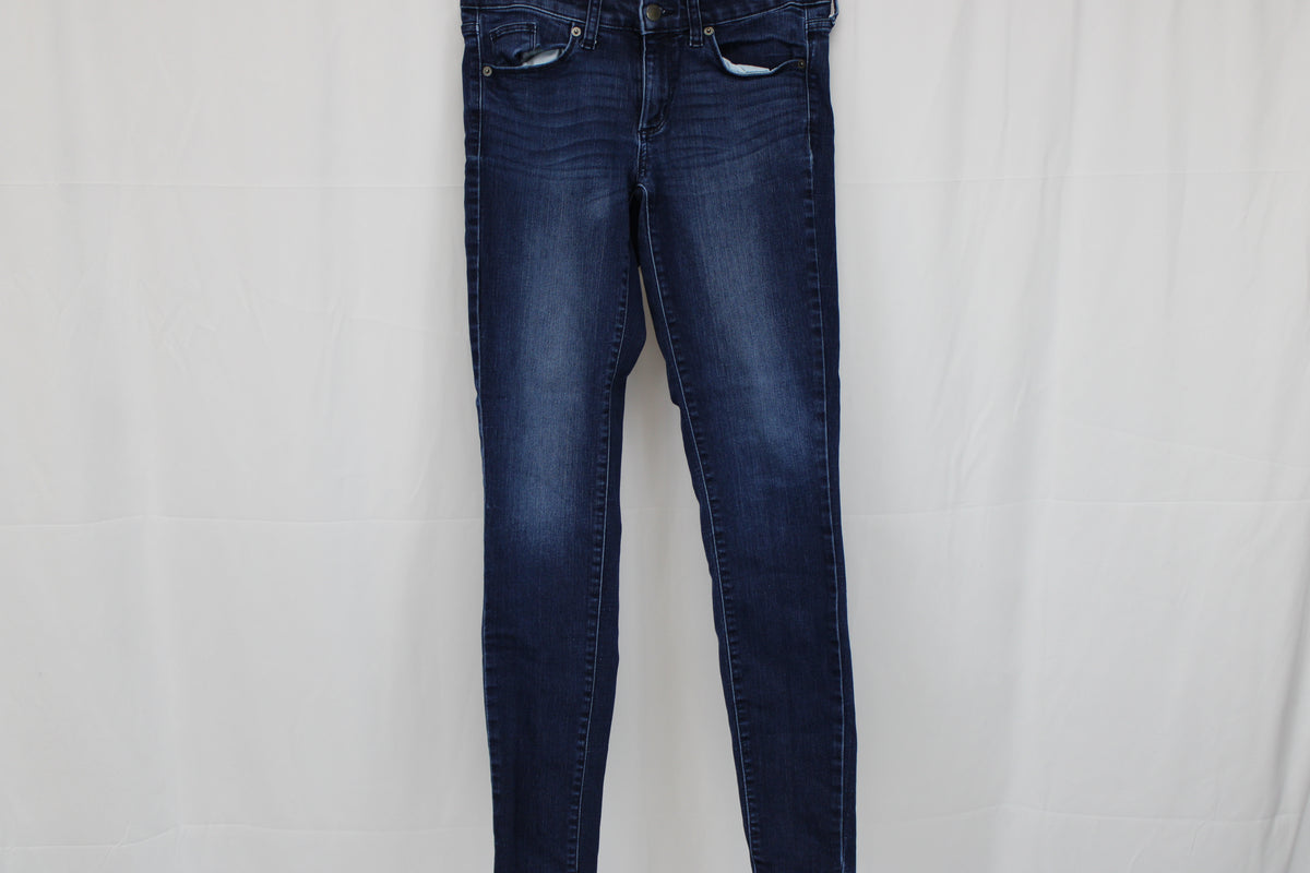 Universal Thread regular waist skinny jeans, dark wash, Women's 2