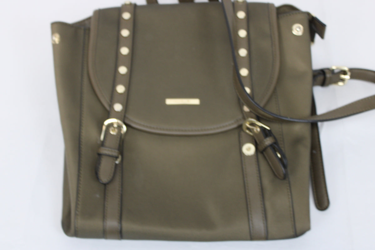 Simply Noelle mini studded backpack, olive, new condition