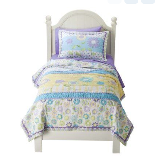 Circo Twin Size Buds N Blossoms Kids Quilt